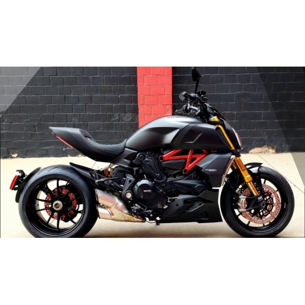 Diavel ducati total black 2020